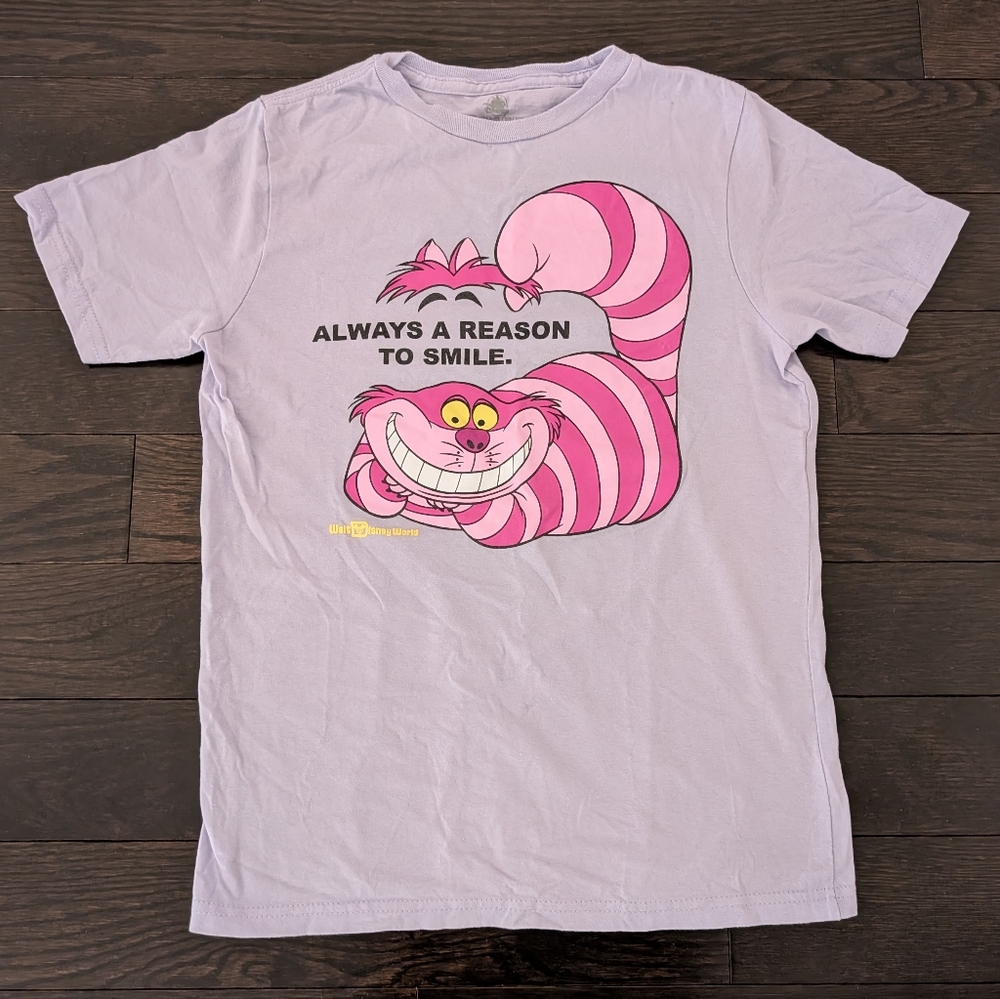 sz:L(10/12) LIKE NEW Disney Cheshire Cat T-shirt, Lavender, Large